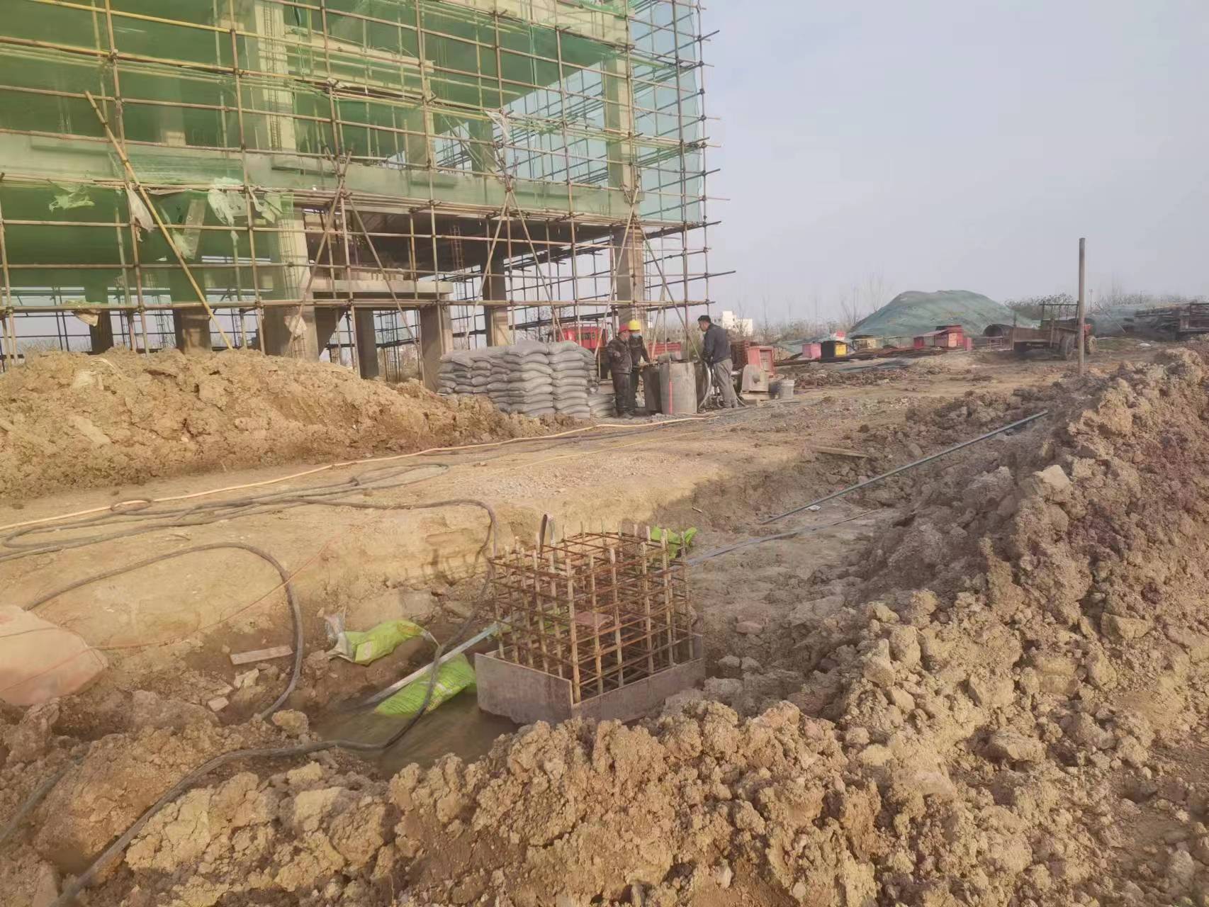 邦溪镇当桥梁出现裂缝的时候应该及时加固修补